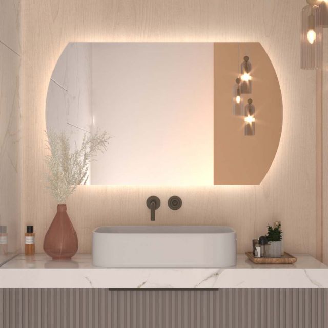 Atypische spiegel met LED verlichting A4